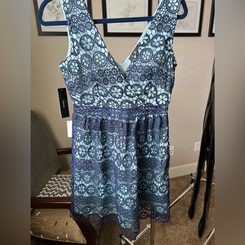lulus - Beautiful Dress - NWT - Blue over a Green lining - S -